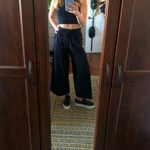 NWOT Lululemon Wide Leg Pants